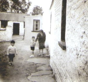 Entrance to Boyle farmyard