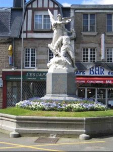 War Memorial - Villedieu les Poeles